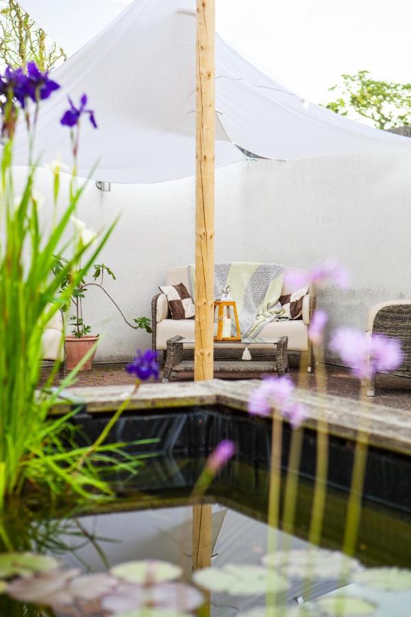 Romantic Secluded Shepherd Hut Hares Rest Southwick  Exteriér fotografie